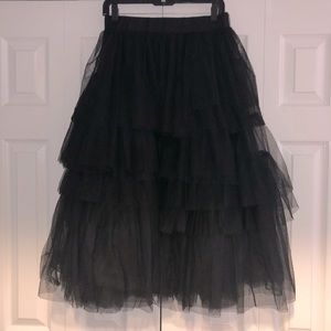 Chicwish layered tulle black skirt - sz M/L